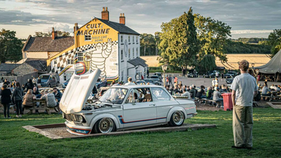 Caffeine & Machine at The Hill: The Weekend